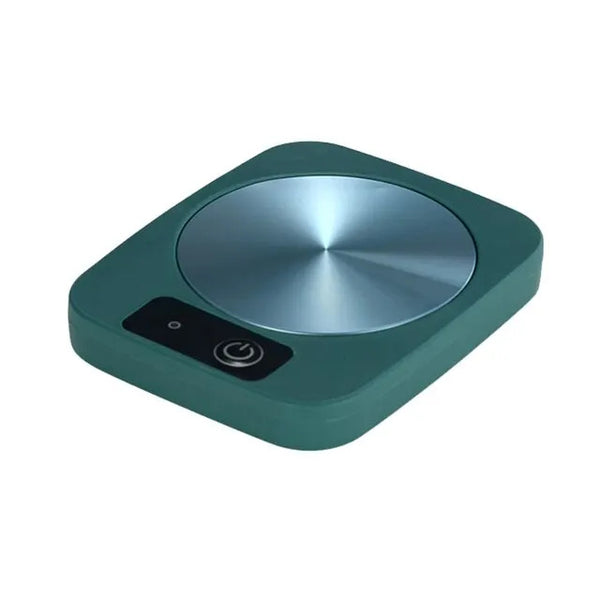 Chauffe Tasse Vert Compact et Portable, sur un fond blanc.
