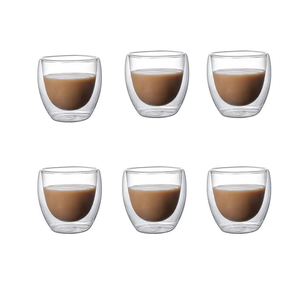 Lot de Six Tasse Café Double Paroi en Verre, sur un fond blanc.