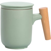 Mug Infuseur Vert en Céramique sur fond blanc